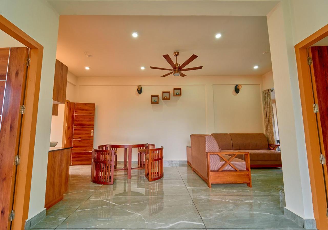 Glen Castle Vagamon Pool Resort By Voye Homes Buitenkant foto
